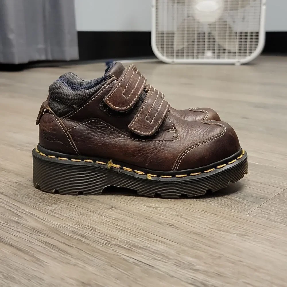 Dr Martens Original Leather Kids Brown 9852 Rare No Tie Classic Stitch Size 12